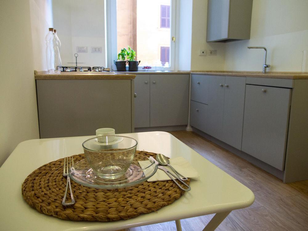 לינה וארוחת בוקר רומא La Casa Di Iulia מראה חיצוני תמונה