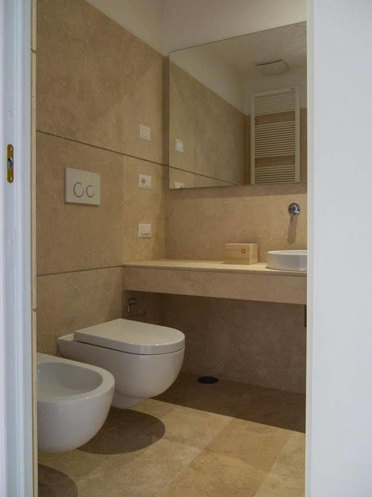 לינה וארוחת בוקר רומא La Casa Di Iulia מראה חיצוני תמונה