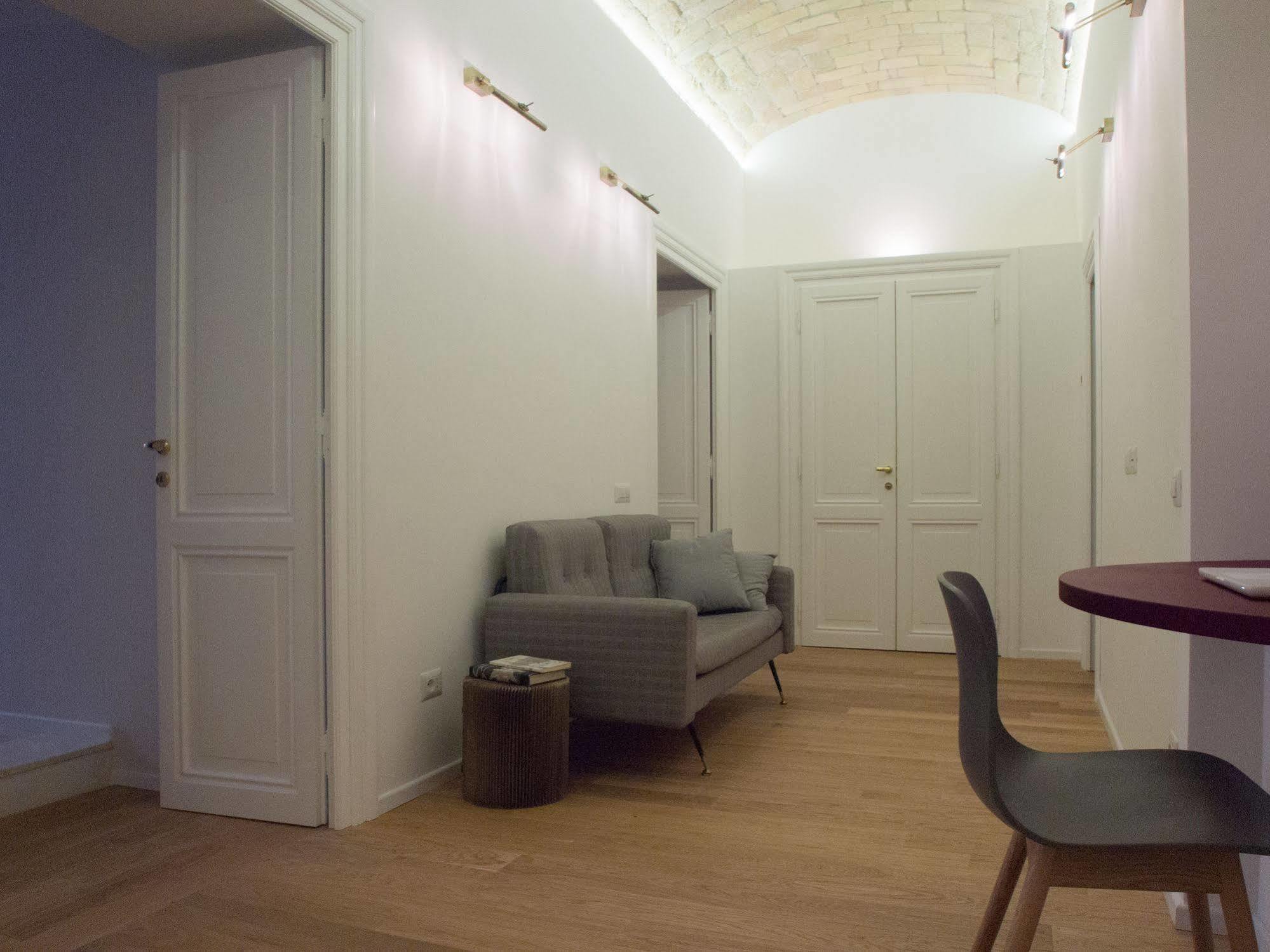לינה וארוחת בוקר רומא La Casa Di Iulia מראה חיצוני תמונה